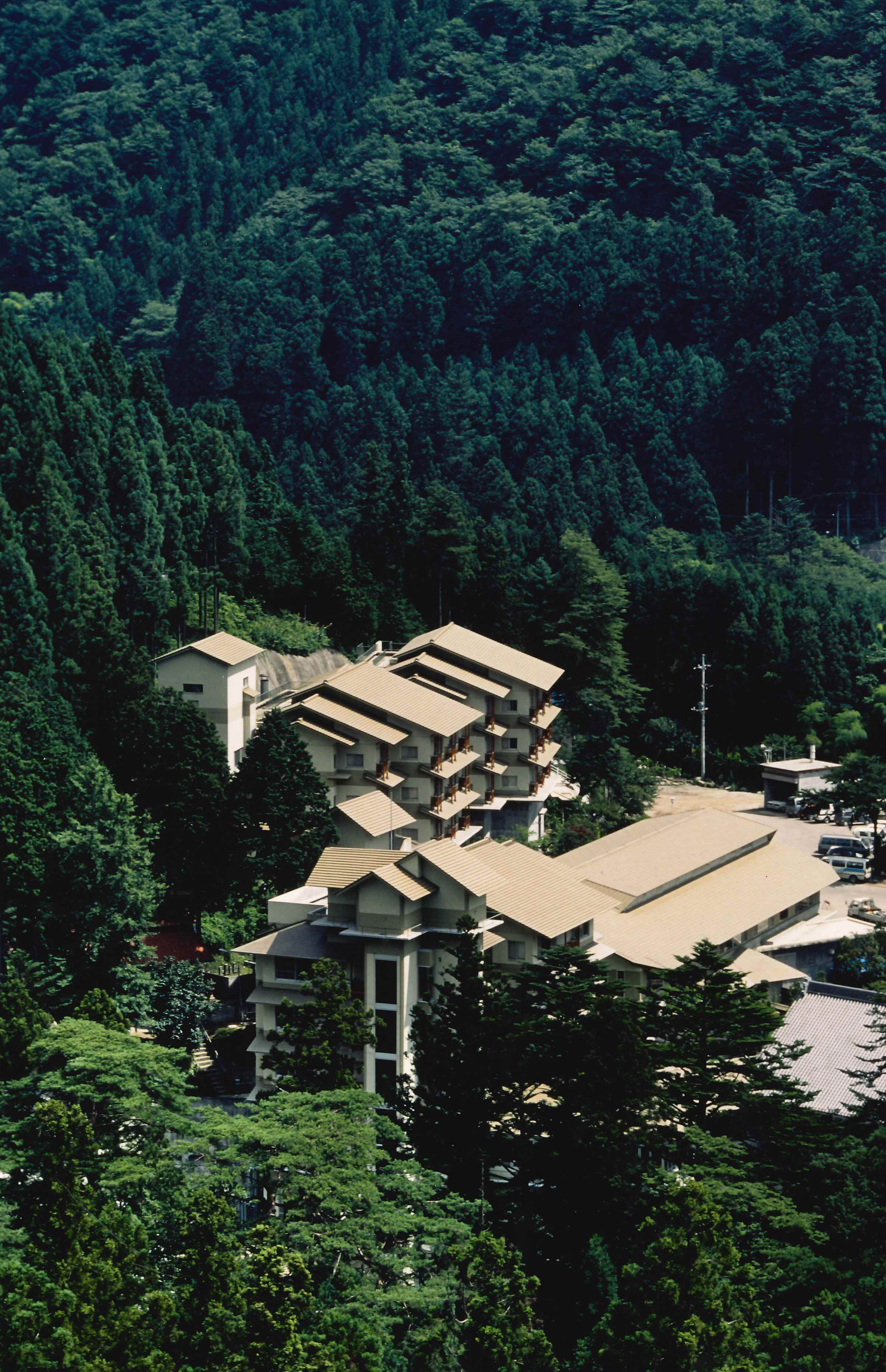 四万たむら木桶館.jpg