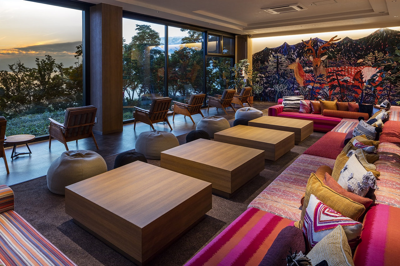 yuhi_lounge_1013_s.jpg